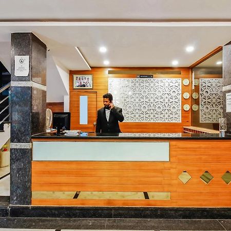Oyo 29131 Hotel Mn Grand Shamshabad Εξωτερικό φωτογραφία