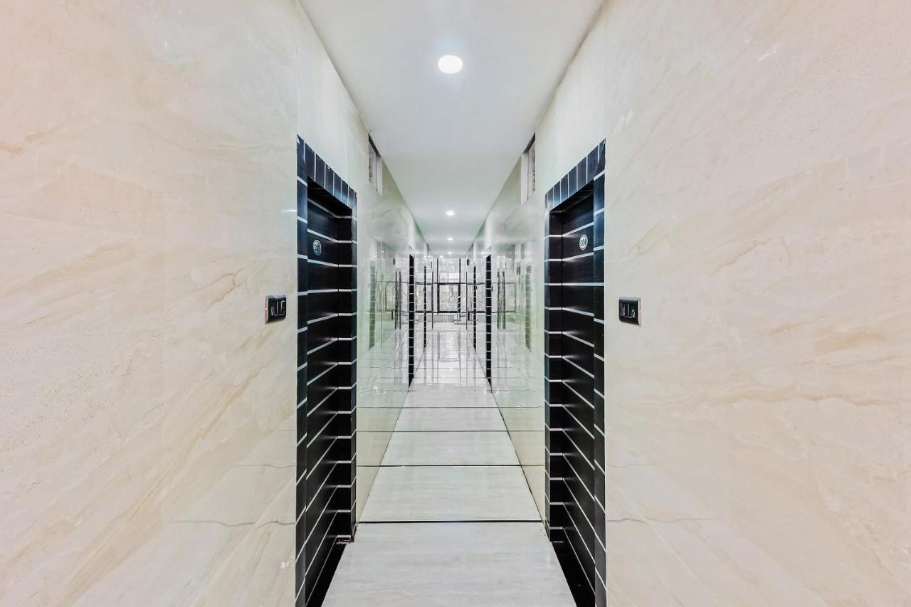 Oyo 29131 Hotel Mn Grand Shamshabad Εξωτερικό φωτογραφία