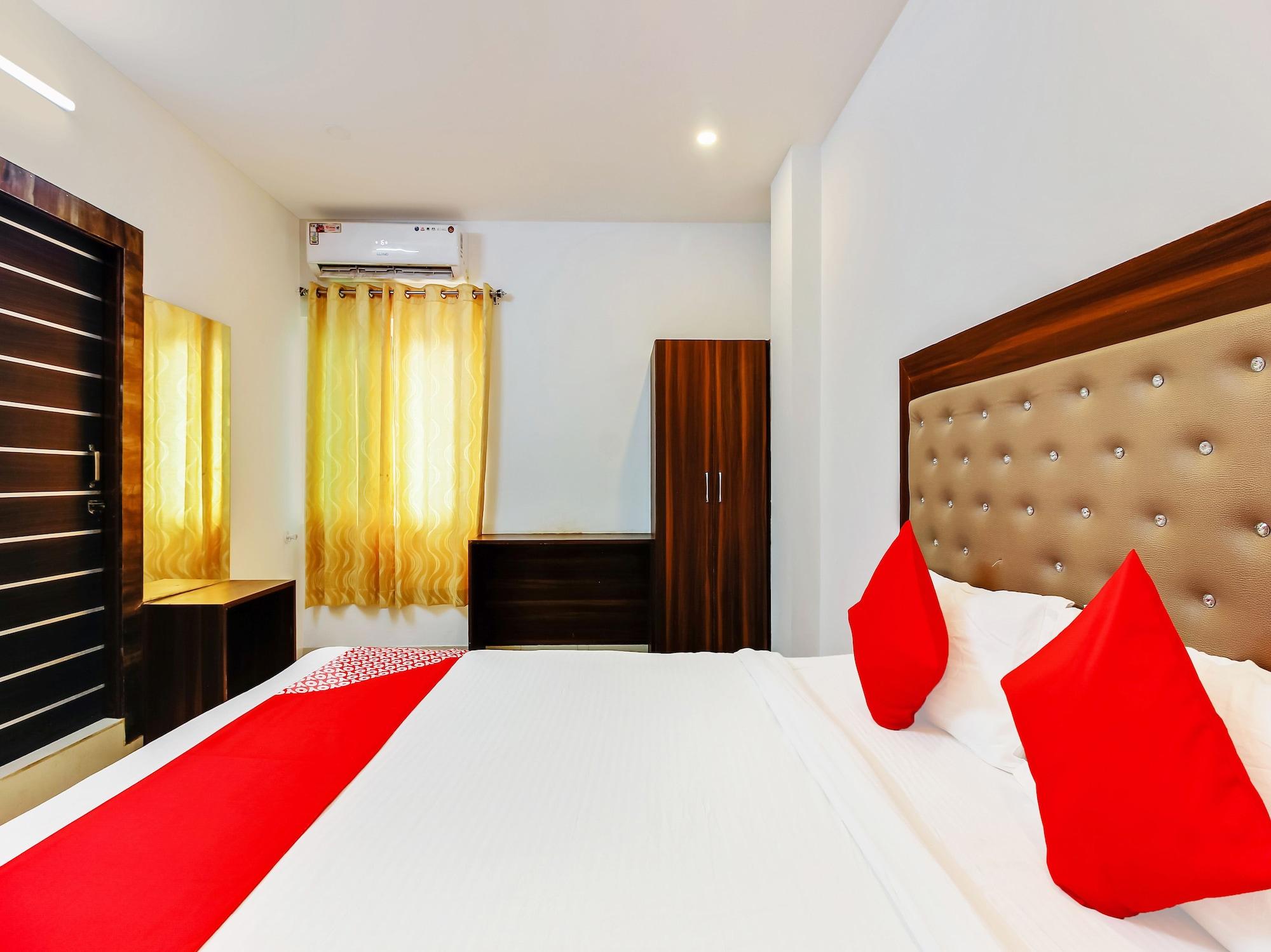 Oyo 29131 Hotel Mn Grand Shamshabad Εξωτερικό φωτογραφία