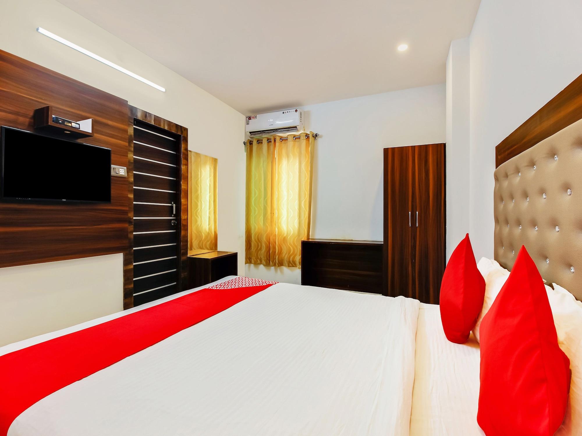 Oyo 29131 Hotel Mn Grand Shamshabad Εξωτερικό φωτογραφία