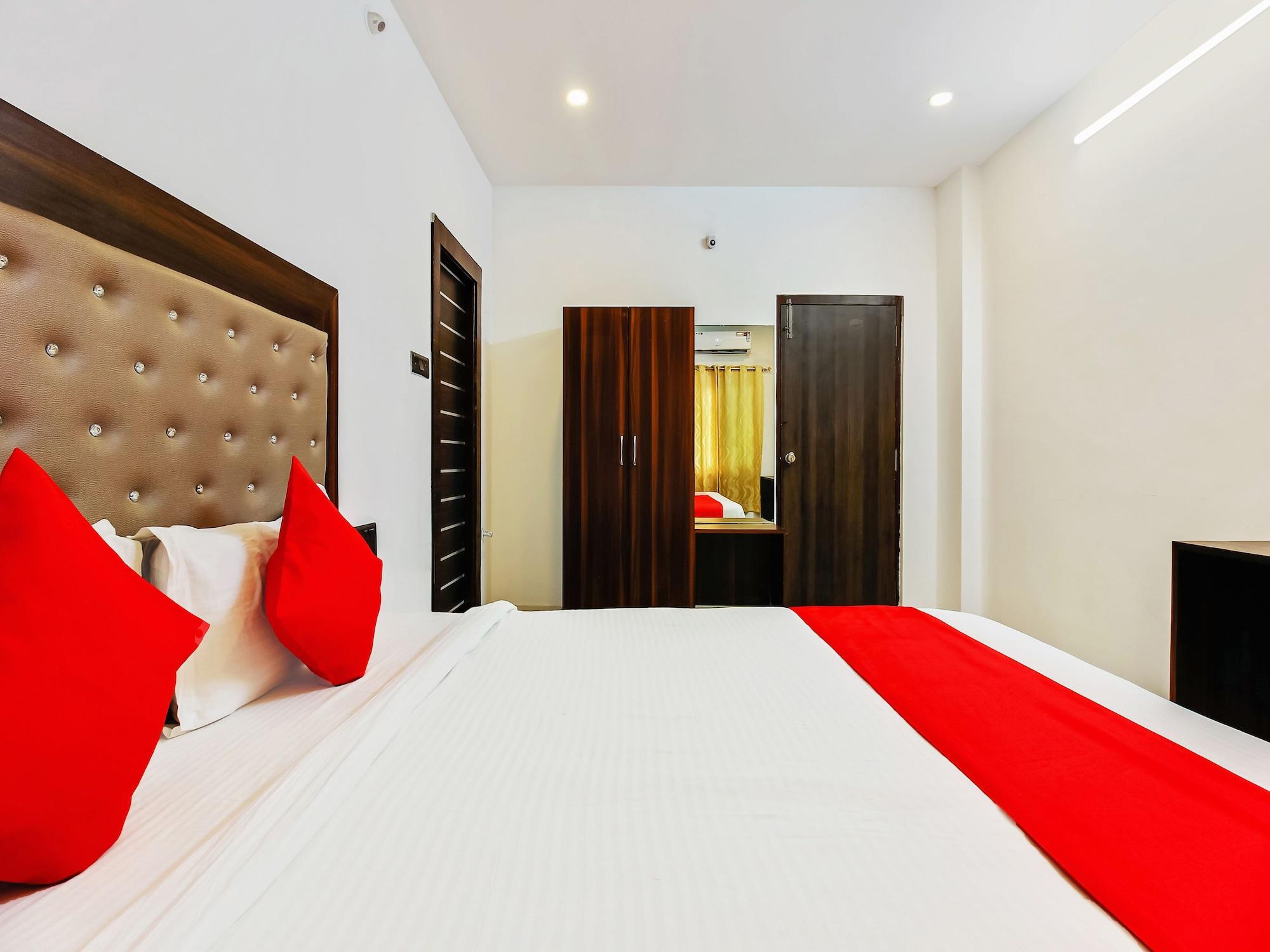 Oyo 29131 Hotel Mn Grand Shamshabad Εξωτερικό φωτογραφία