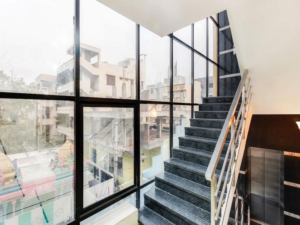 Oyo 29131 Hotel Mn Grand Shamshabad Εξωτερικό φωτογραφία